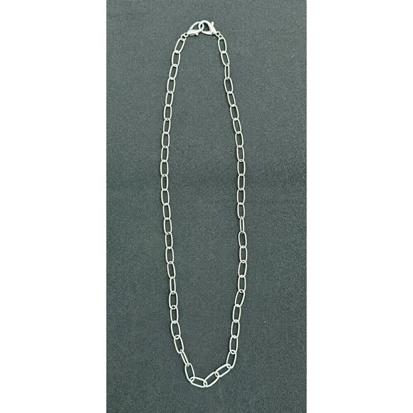 Silver Tone Paperclip Chain Large Oval Link Chain Chunky Necklace Unisex 26” - Picture 3 of 3